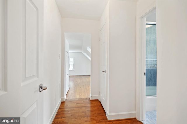 9705 HOLLOWAY HILL, Potomac, MD 20854