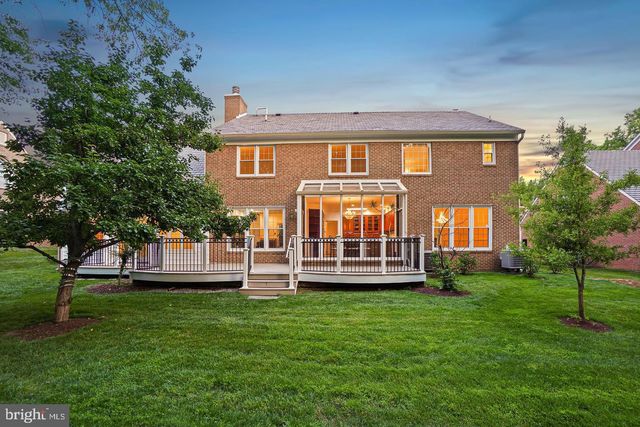 9705 HOLLOWAY HILL, Potomac, MD 20854