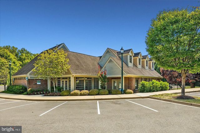 9705 HOLLOWAY HILL, Potomac, MD 20854