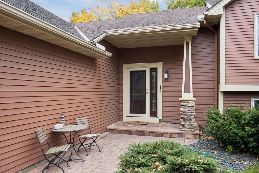 8685 Sycamore Lane N, Maple Grove, MN 55369 — photo 4