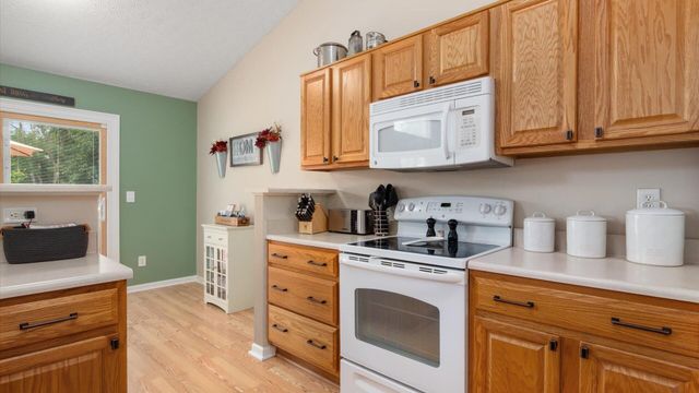 102 Yukon Drive, Commercial Point, OH 43116