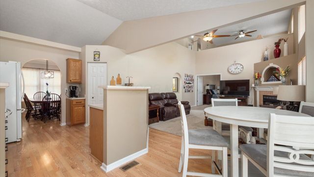 102 Yukon Drive, Commercial Point, OH 43116