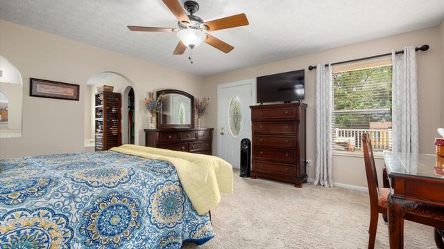 102 Yukon Drive, Commercial Point, OH 43116
