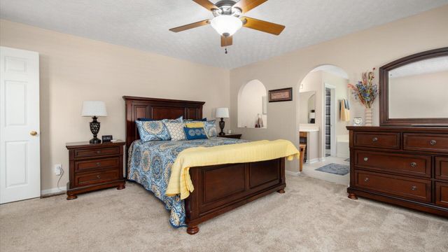 102 Yukon Drive, Commercial Point, OH 43116