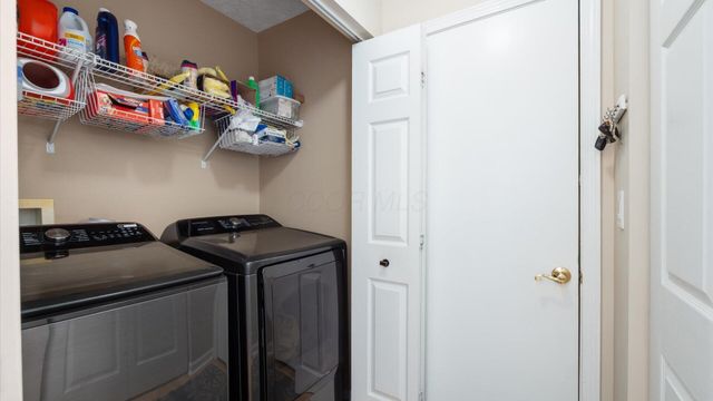 102 Yukon Drive, Commercial Point, OH 43116