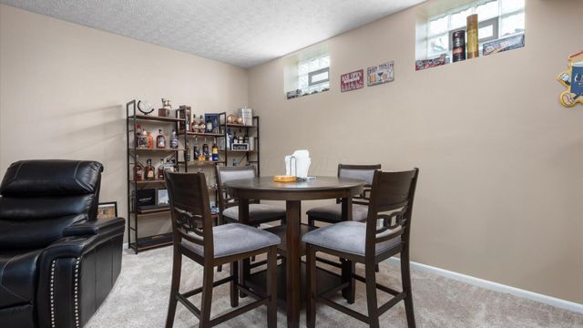 102 Yukon Drive, Commercial Point, OH 43116