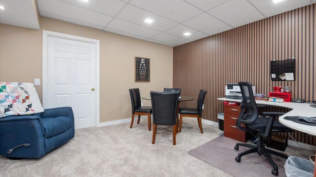 102 Yukon Drive, Commercial Point, OH 43116