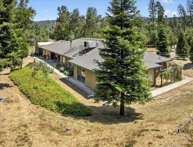 38090 Wortham Road, Oakhurst, CA 93644