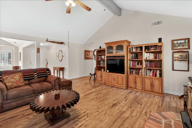 38090 Wortham Road, Oakhurst, CA 93644