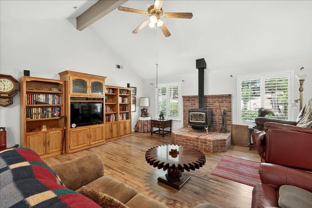 38090 Wortham Road, Oakhurst, CA 93644