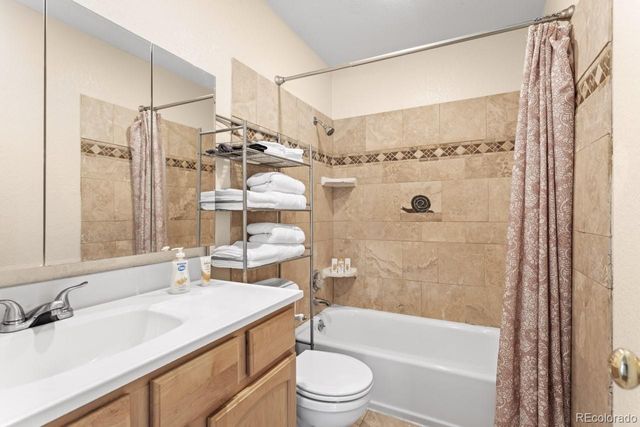 1560 S Fairplay Way, Aurora, CO 80012