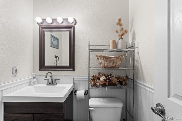 1560 S Fairplay Way, Aurora, CO 80012