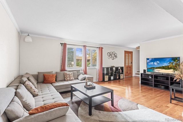 1560 S Fairplay Way, Aurora, CO 80012