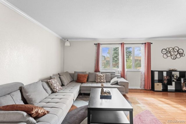 1560 S Fairplay Way, Aurora, CO 80012