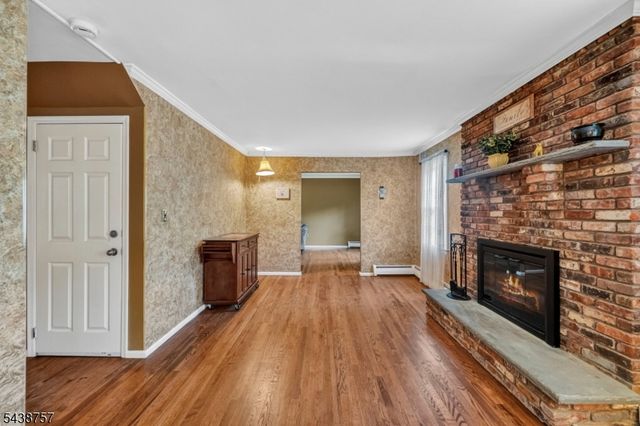 10 Jean Dr, Montville Twp., NJ 07082
