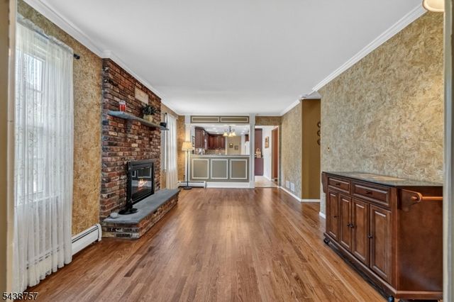 10 Jean Dr, Montville Twp., NJ 07082