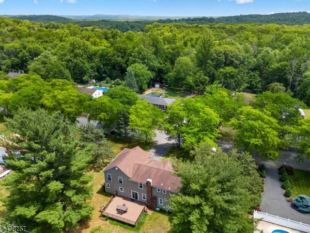 10 Jean Dr, Montville Twp., NJ 07082