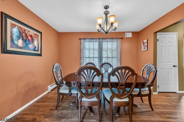 10 Jean Dr, Montville Twp., NJ 07082