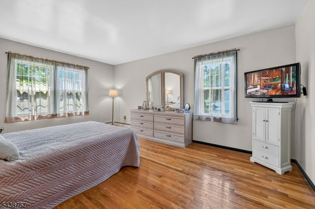 10 Jean Dr, Montville Twp., NJ 07082