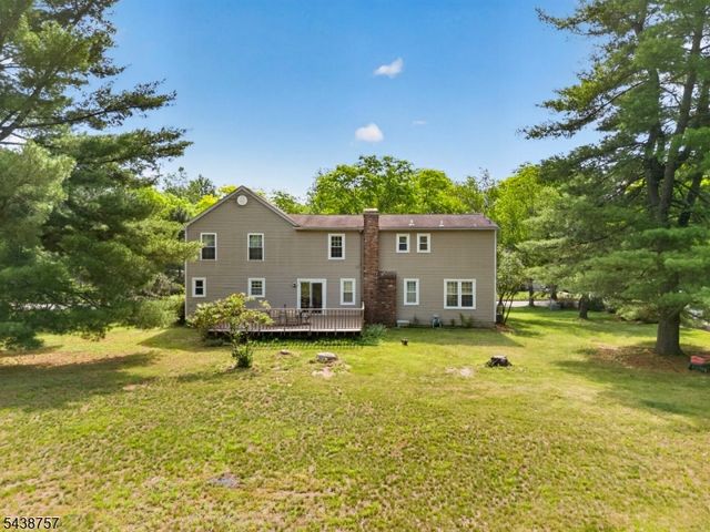 10 Jean Dr, Montville Twp., NJ 07082