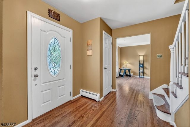 10 Jean Dr, Montville Twp., NJ 07082