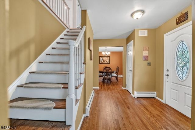 10 Jean Dr, Montville Twp., NJ 07082