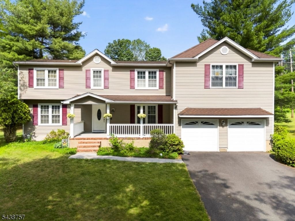 10 Jean Dr, Montville Twp., NJ 07082