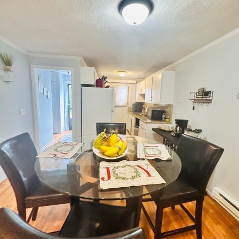 520 High St 7, Clinton, MA 01510