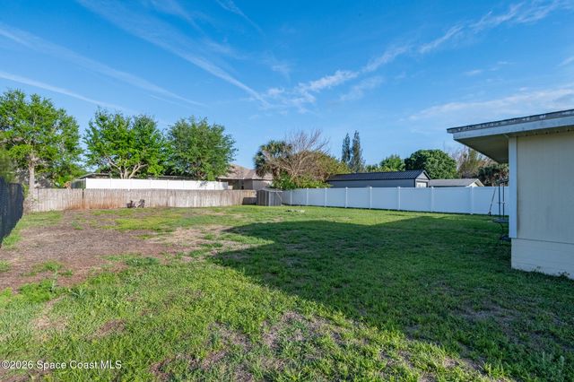 90 Stephenson Drive, Melbourne, FL 32904