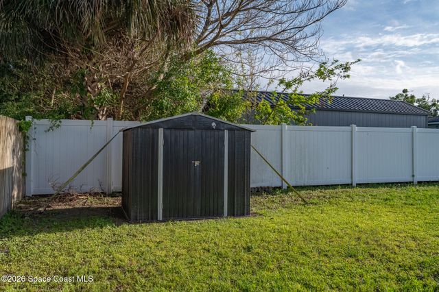 90 Stephenson Drive, Melbourne, FL 32904