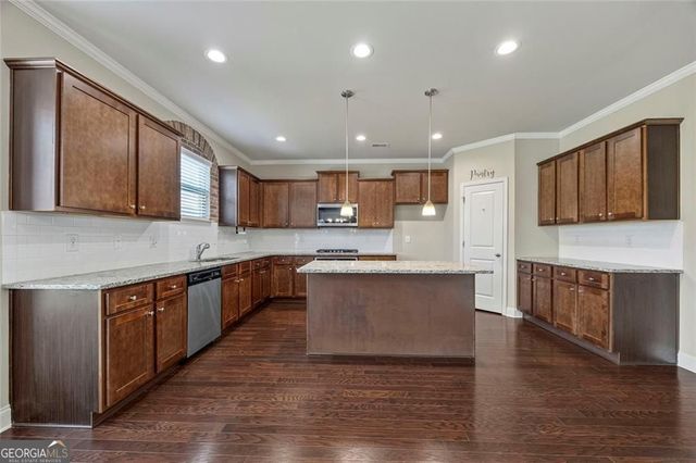 1515 Highland Creek Drive, Monroe, GA 30656