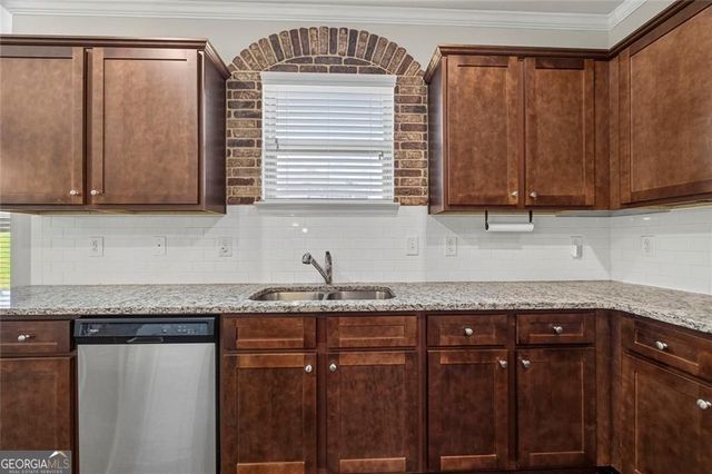 1515 Highland Creek Drive, Monroe, GA 30656