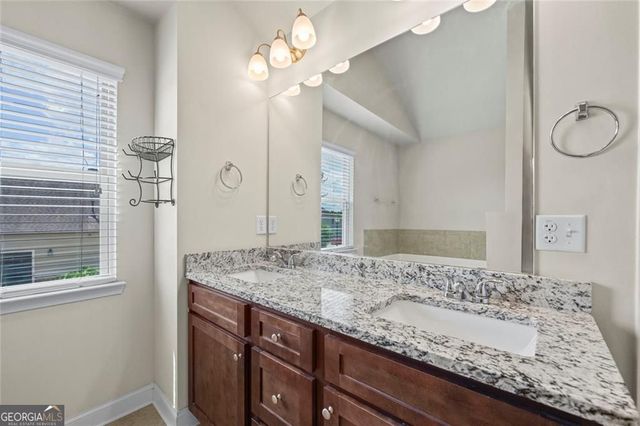 1515 Highland Creek Drive, Monroe, GA 30656