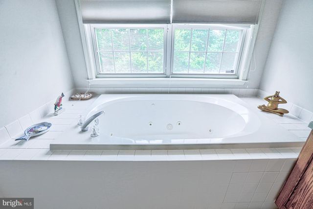 507 FALCON DR, Kennett Square, PA 19348