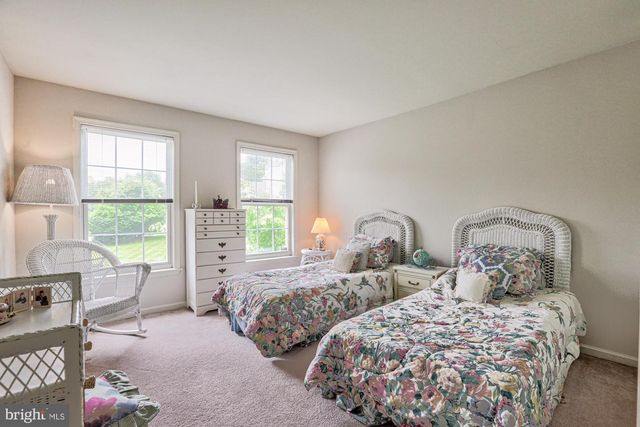 507 FALCON DR, Kennett Square, PA 19348