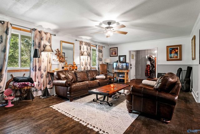 403 Forest Road, Gadsden, AL 35901