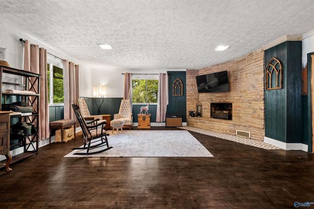 403 Forest Road, Gadsden, AL 35901