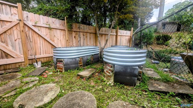 403 Forest Road, Gadsden, AL 35901