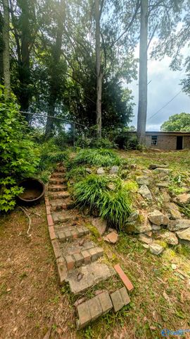 403 Forest Road, Gadsden, AL 35901