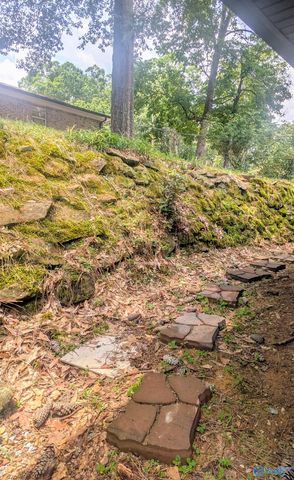 403 Forest Road, Gadsden, AL 35901