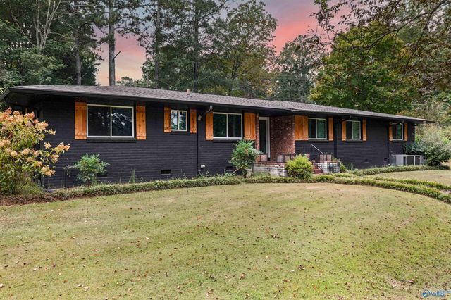 403 Forest Road, Gadsden, AL 35901