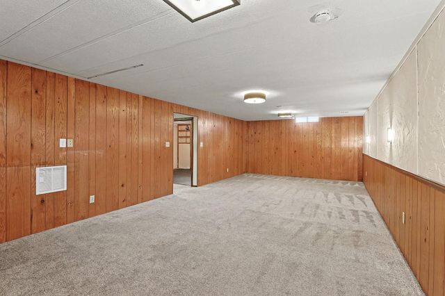 2033 N Gow, Wichita, KS 67203