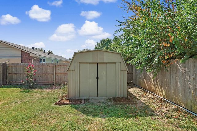 2033 N Gow, Wichita, KS 67203