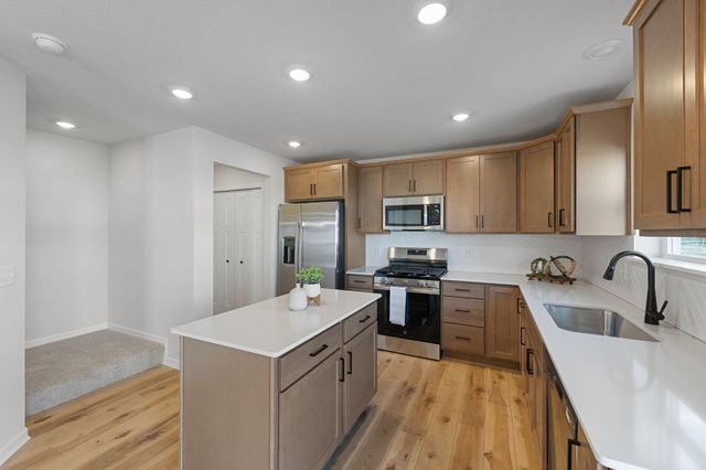 1688 Langston Avenue NE, Saint Michael, MN 55376