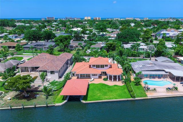 330 W BAY DRIVE, Venice, FL 34285