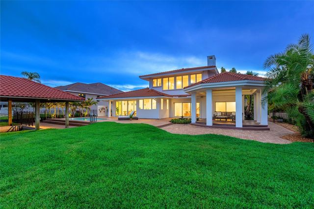 330 W BAY DRIVE, Venice, FL 34285