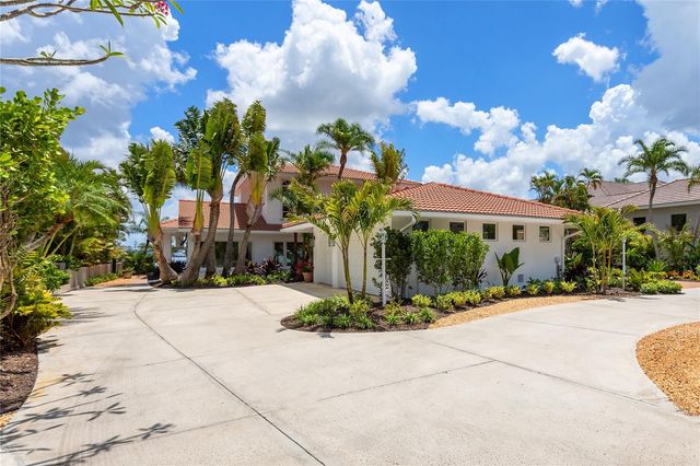 330 W BAY DRIVE, Venice, FL 34285