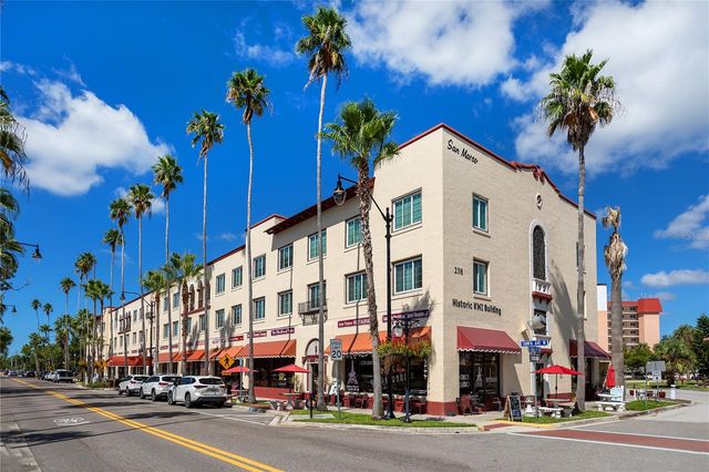 330 W BAY DRIVE, Venice, FL 34285
