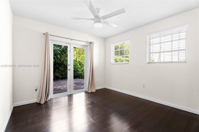 5520 San Vicente St, Coral Gables, FL 33146