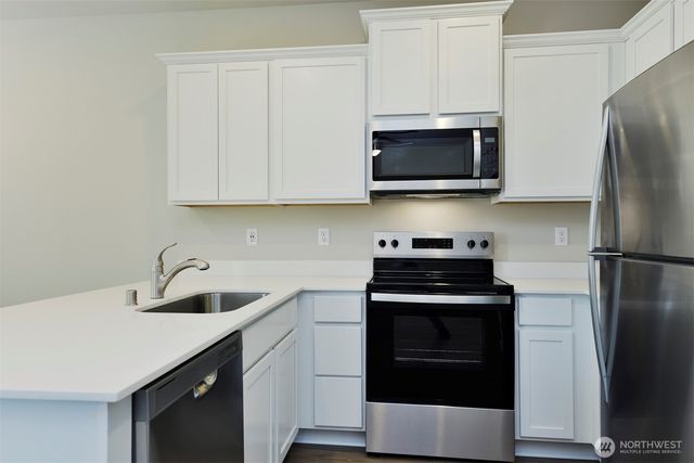 1306 E 53rd Street, Tacoma, WA 98404